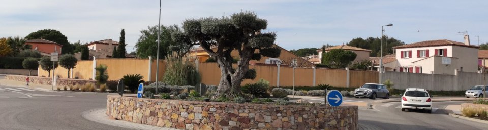 Services informatique 83260